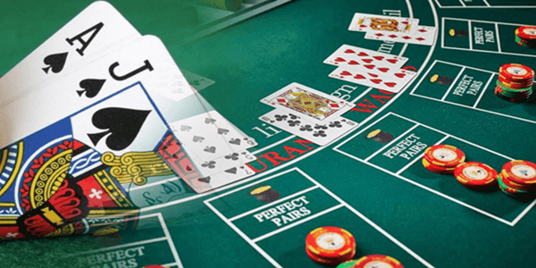 Waarom kaarten tellen bij blackjack niet werkt