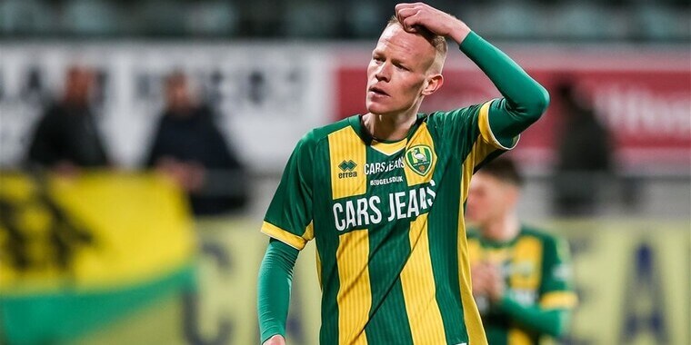 “Verschillende Nederlandse voetballers betrokken bij illegaal gokbedrijf”